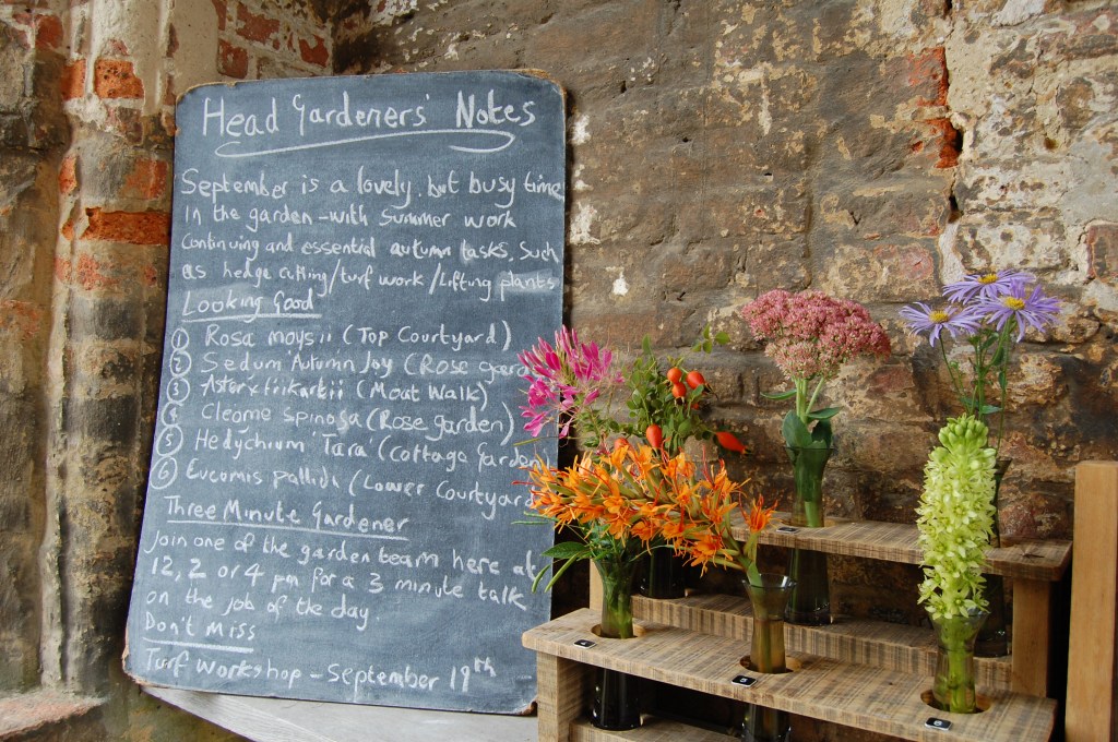 2013-09-12 09.52.33 Sissinghurst head gardeners notes