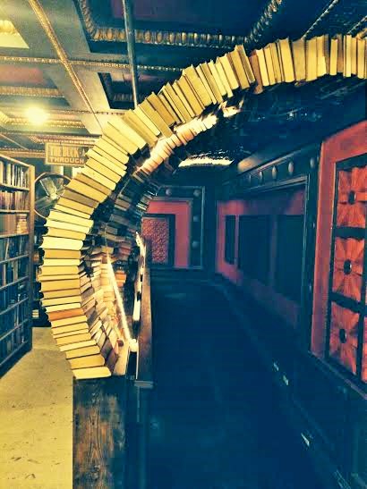 Arches of books at The Last Bookstore