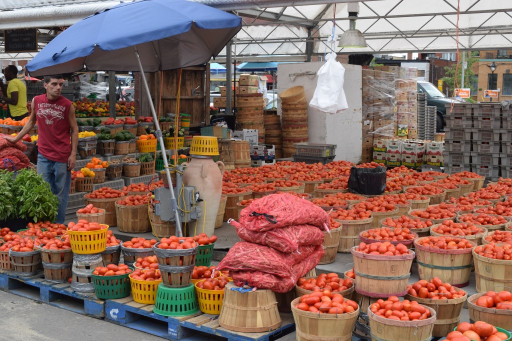 DSC_0281 jean talon market